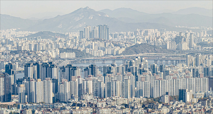 연준의 ‘데이터 의존성’ 시대: 매크로 경제 지표로 부동산 매수 타이밍 잡는 법